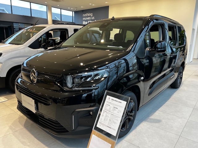 【特別仕様車】BERLINGO Black Edition
